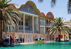 Visit Eram Garden in this Iran tour